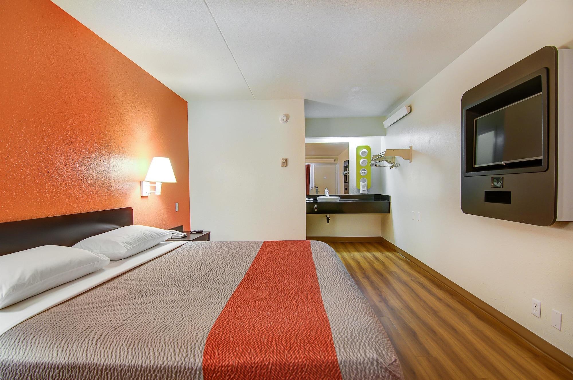 Motel 6-Springfield, Mo - North Exterior photo